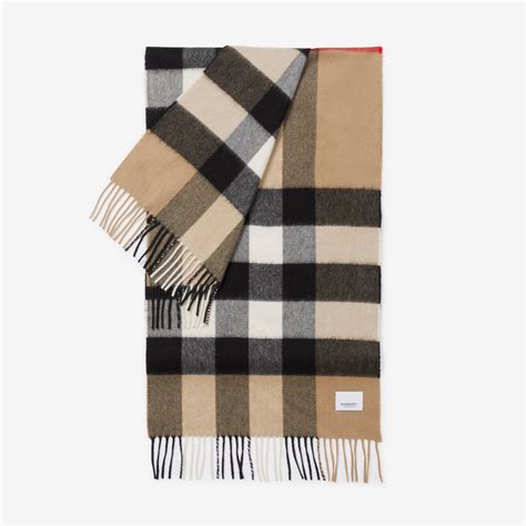 Burberry Large Check Cashmere Scarf Archive Beige 